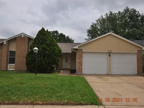2706 Sunbird Dr, Houston, TX 77084