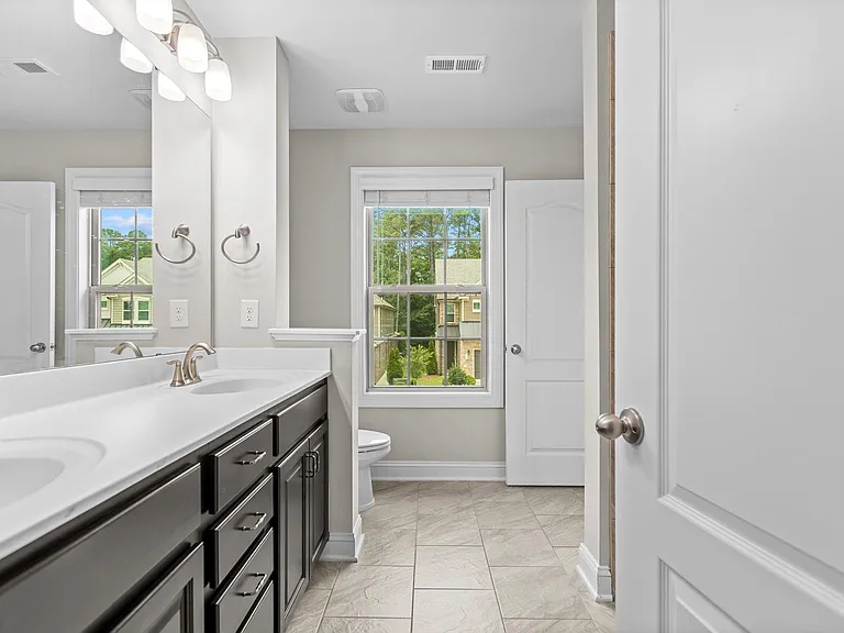 814 Rymark Ct — Photo 20