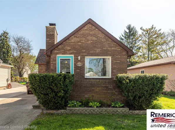 29821 Munro St, Gibraltar, MI 48173
