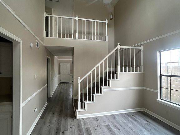 3rd image of 5212 Carnifix Ct