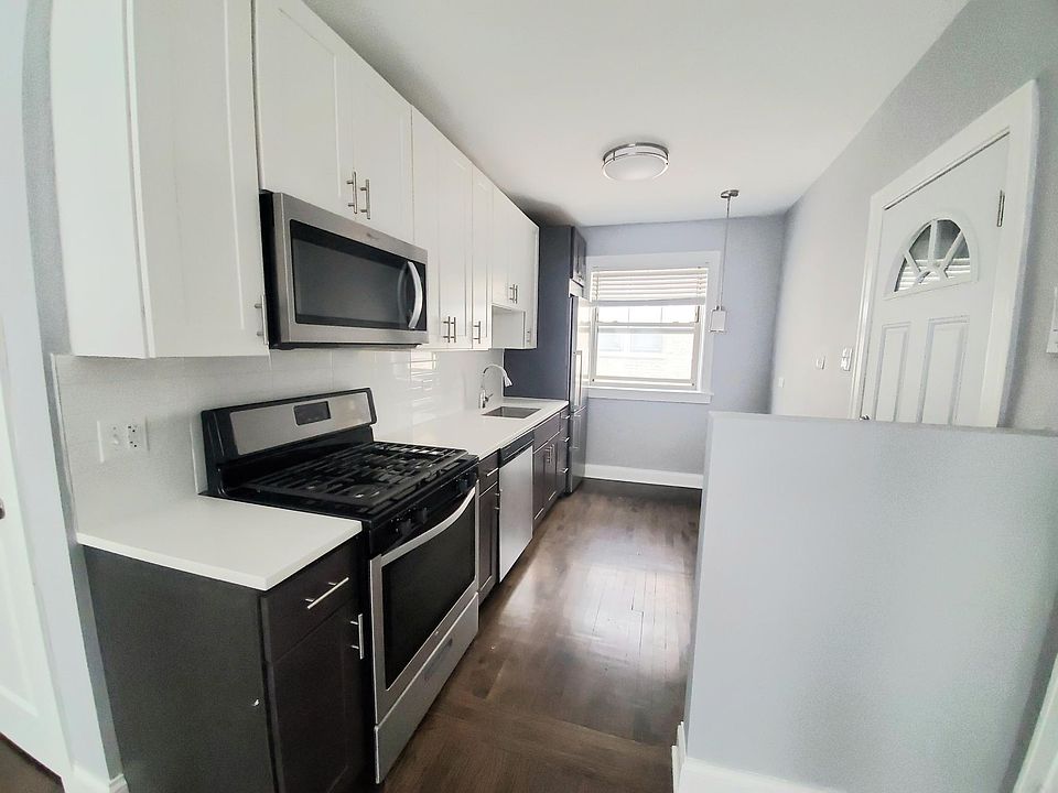 1st image of 934 Judson Ave APT 1M