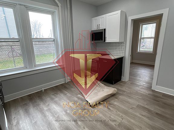 4th image of 66 Wallis Ave #4A