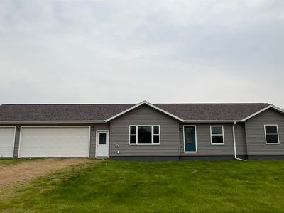 107 Langreck Ln, Lawler, IA, 52154