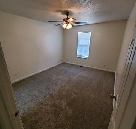 3rd image of 2422 Egret Dr