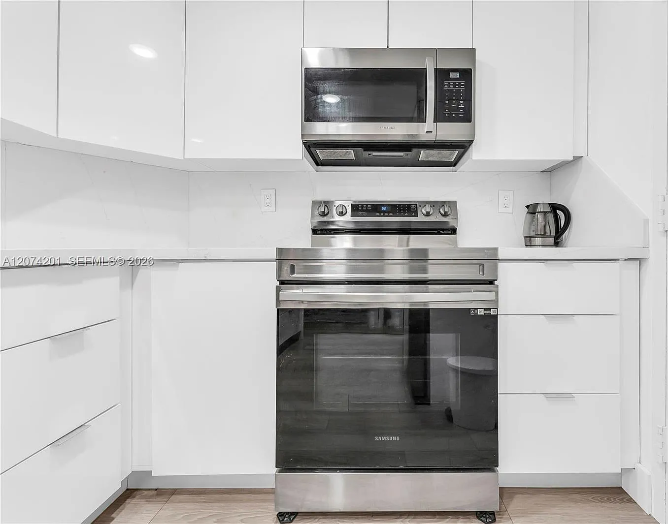 Arlen House Condo — Photo 4