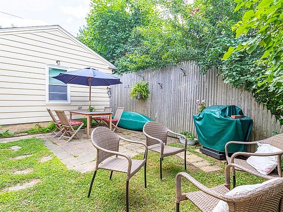 4th image of 169 Lovewell St