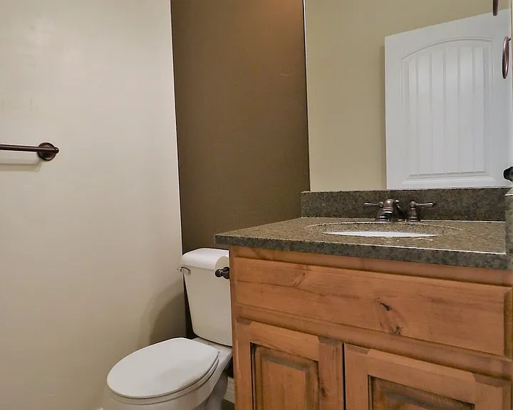 853 S Crescent Row — Photo 5