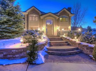 35 Golden Eagle Ln, Littleton, CO 80127