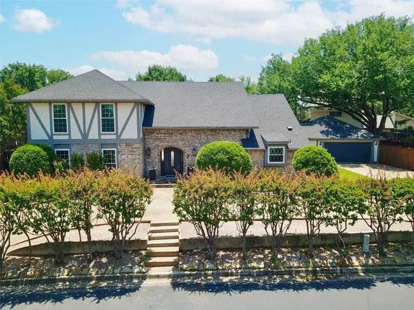 7 Royal Oaks Blvd, Hickory Creek, TX 75065