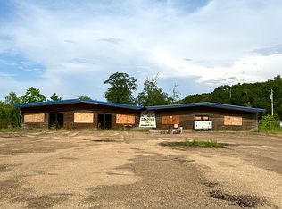 1088 Clark Ave, McComb, MS 39648