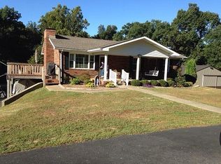 8628 Crisp Rd, Whitesville, KY 42378