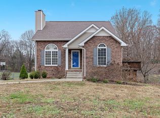 1069 Heatherwood Rd, Pleasant View, TN 37146