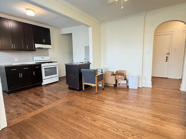 2053 N Sawyer Ave #2 — Photo 2