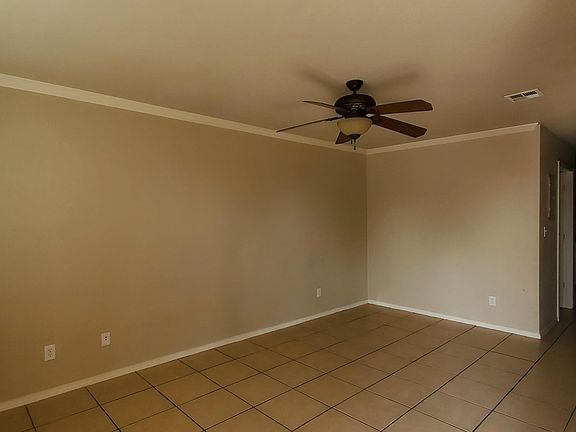 5th image of 10051 Railroad Dr APT 702