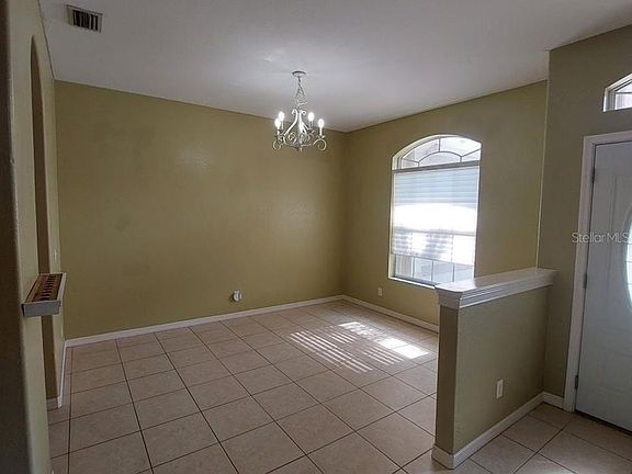 4th image of 2352 Falmouth Ave