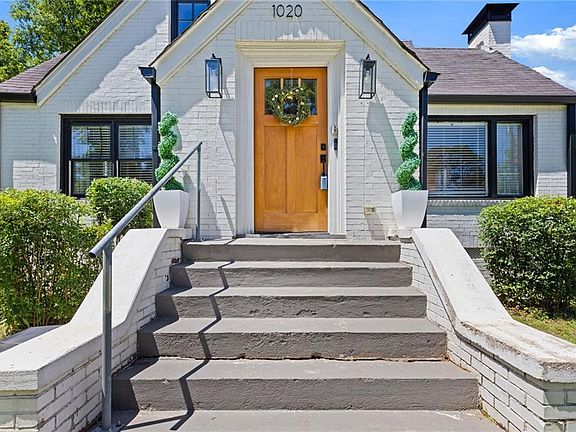 2nd image of 1020 S Madison Ave