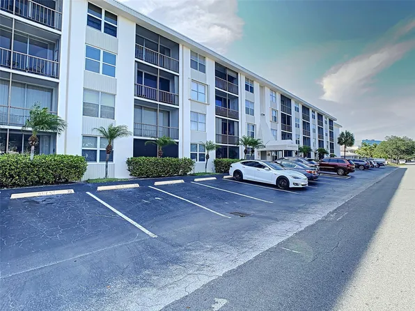 4501 NE 21st Avenue #302, Fort Lauderdale, FL 33308