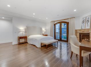 462 S Maple Dr #3, Beverly Hills, CA 90212