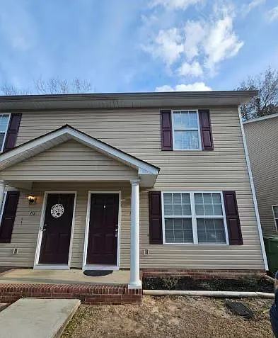 1117 Piney Woods Rd