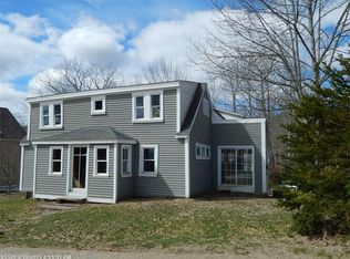 18 Ladds Hill Rd, Nobleboro, ME 04555