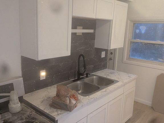 4th image of 3248 E 12th Ave #1