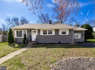530 Beverly Dr, Magnolia, NJ 08049