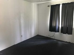 39 Navajo St, Nogales, AZ 85621