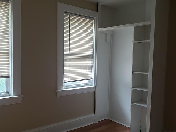 4th image of 859 Broadway Ave
