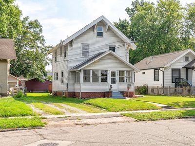 1427 Mattern Ave, Des Moines, IA, 50316