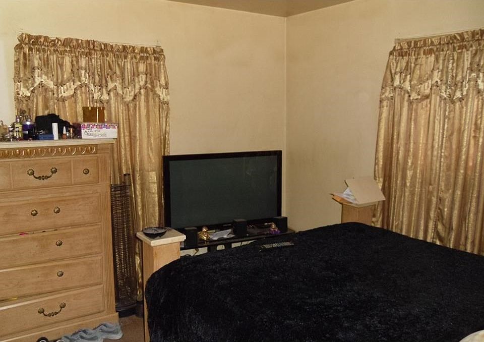 2nd image of 2650 Eagledale Dr