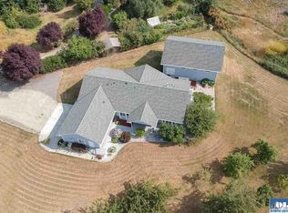 82 Rowland Dr, Sequim, WA 98382
