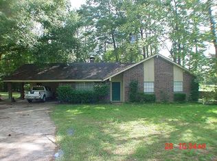 1002 S Texas St, Deridder, LA 70634