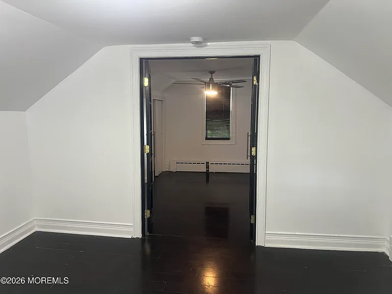 1224 Washington Ave — Photo 11