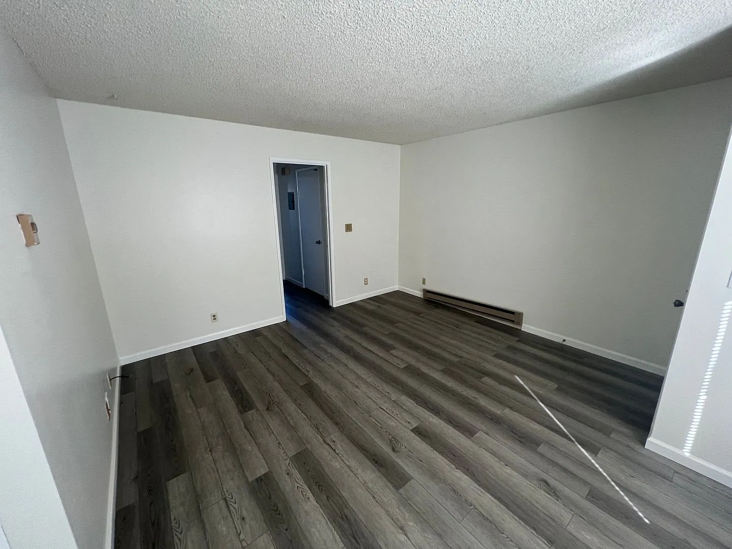 4202 Hamilton Avenue — Photo 2