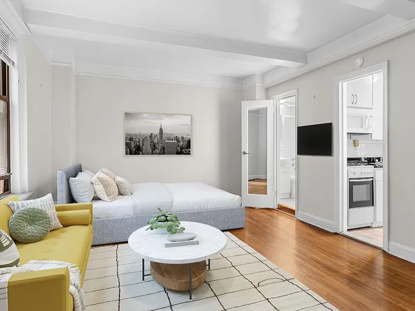 321 E 54th St APT 4H, New York, NY 10022