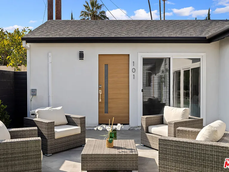 521 N Lamer St — Photo 23