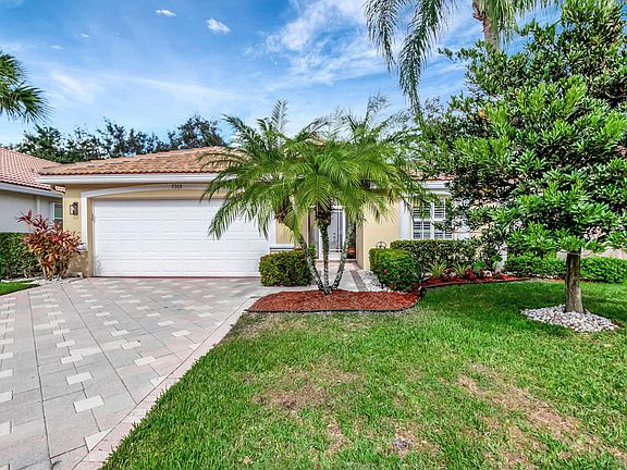 2nd image of 7305 Lugano Drive Drive