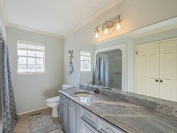 5th image of 6126 Knob Knoster Rd