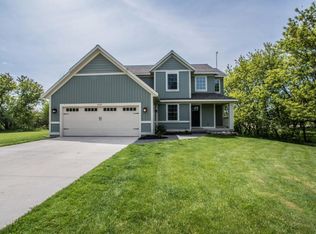 12105 Shaner Ave NE, Cedar Springs, MI 49319
