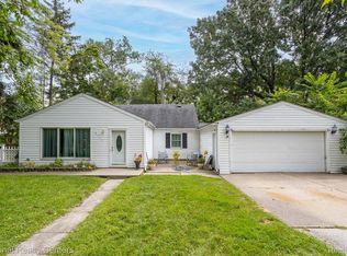 2111 S Karle Ave, Westland, MI 48186