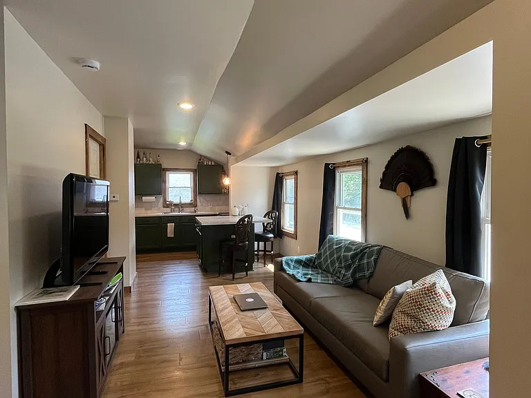 429 Eagle Pass St #1 — Photo 10