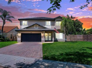 9365 SW 212th Ter, Cutler Bay, FL 33189