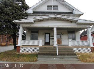 921 N Main St #A, Evansville, IN 47711