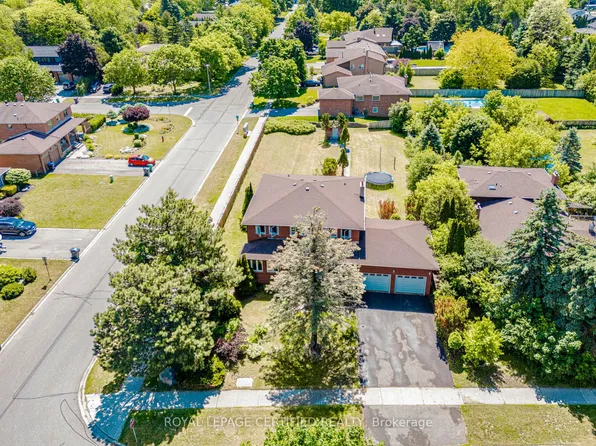 28 Walker Rd E, Caledon, ON L7C 1H2