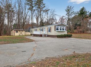 392 Sanford Road, Wells, ME 04090