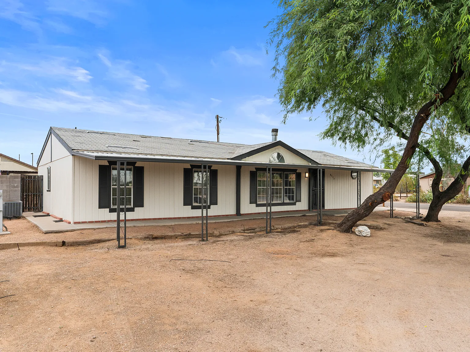 3 bed, 1512 sqft, $2,400 — Photo 4