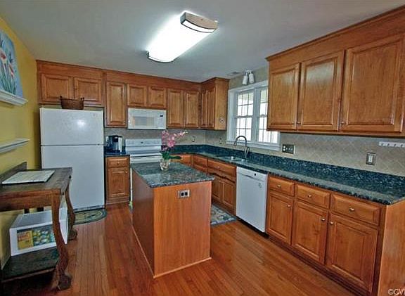 5th image of 3154 Huguenot Pointe Dr