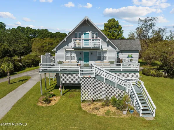 9219 Hornigold Avenue, Oriental, NC 28571
