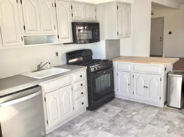 506 Gregory Avenue image 1 of 22