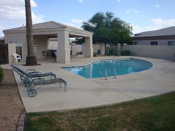 3rd image of 20247 N 63rd Dr